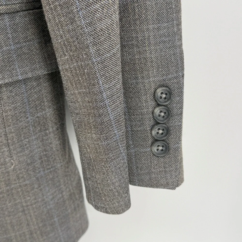 Jos A Bank Signature Collection Blazer Mens 46R Gray Silk Wool Plaid Sport Coat
